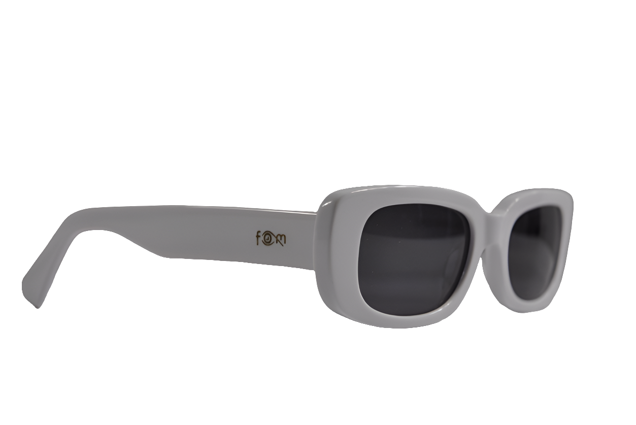 FOM  882207 color white